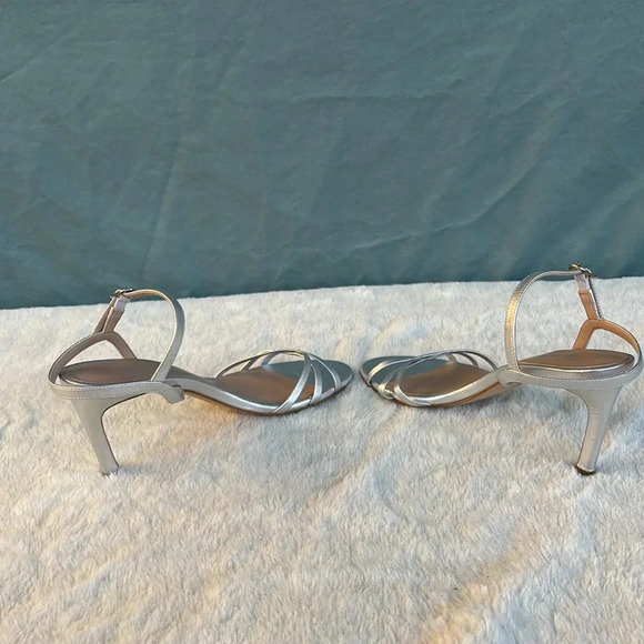 EUC Stuart Weitzman Starla 80 Ankle Strap Leather Sandal Size 6 - Picture 3 of 7